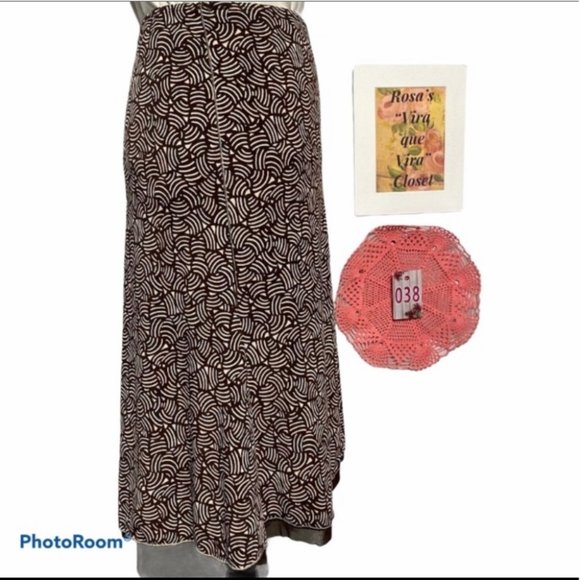 Max Studio Dresses & Skirts - Max Studio Brown/Beige Skirt
